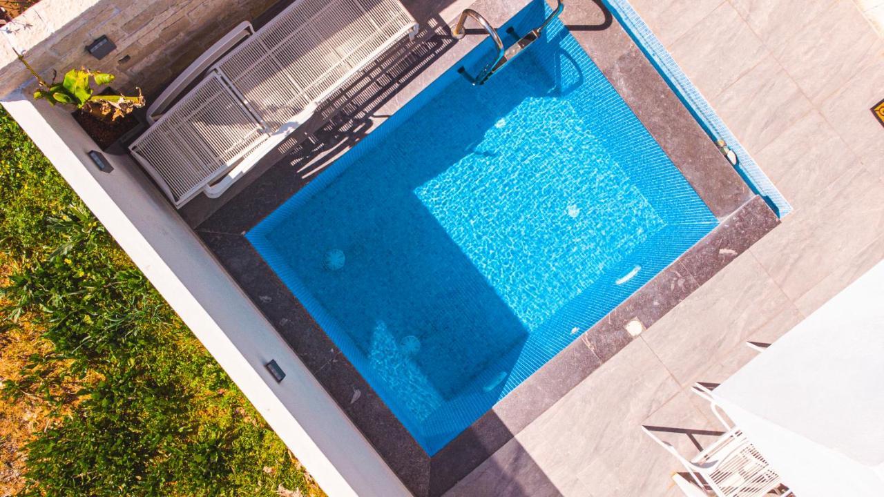 Thronos Aqua Residence A Sea View Luxury Villa Pachia Ammos Bagian luar foto