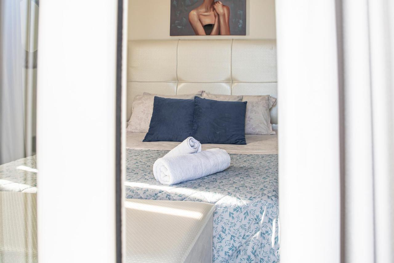 Thronos Aqua Residence A Sea View Luxury Villa Pachia Ammos Bagian luar foto