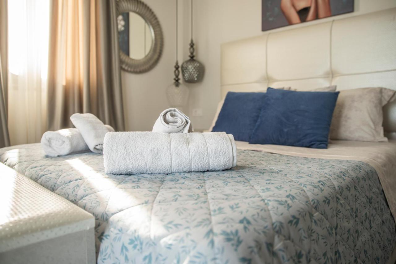 Thronos Aqua Residence A Sea View Luxury Villa Pachia Ammos Bagian luar foto