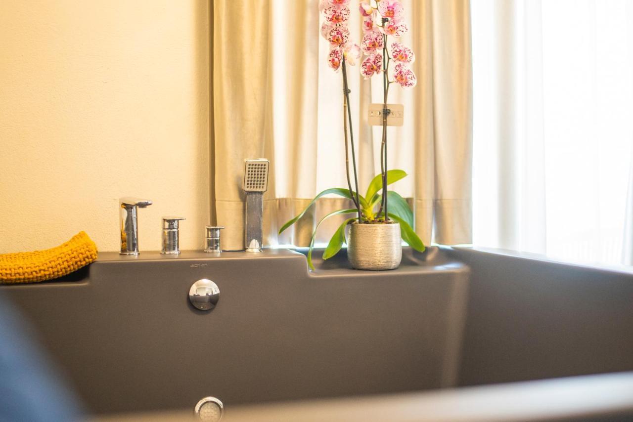 Thronos Aqua Residence A Sea View Luxury Villa Pachia Ammos Bagian luar foto